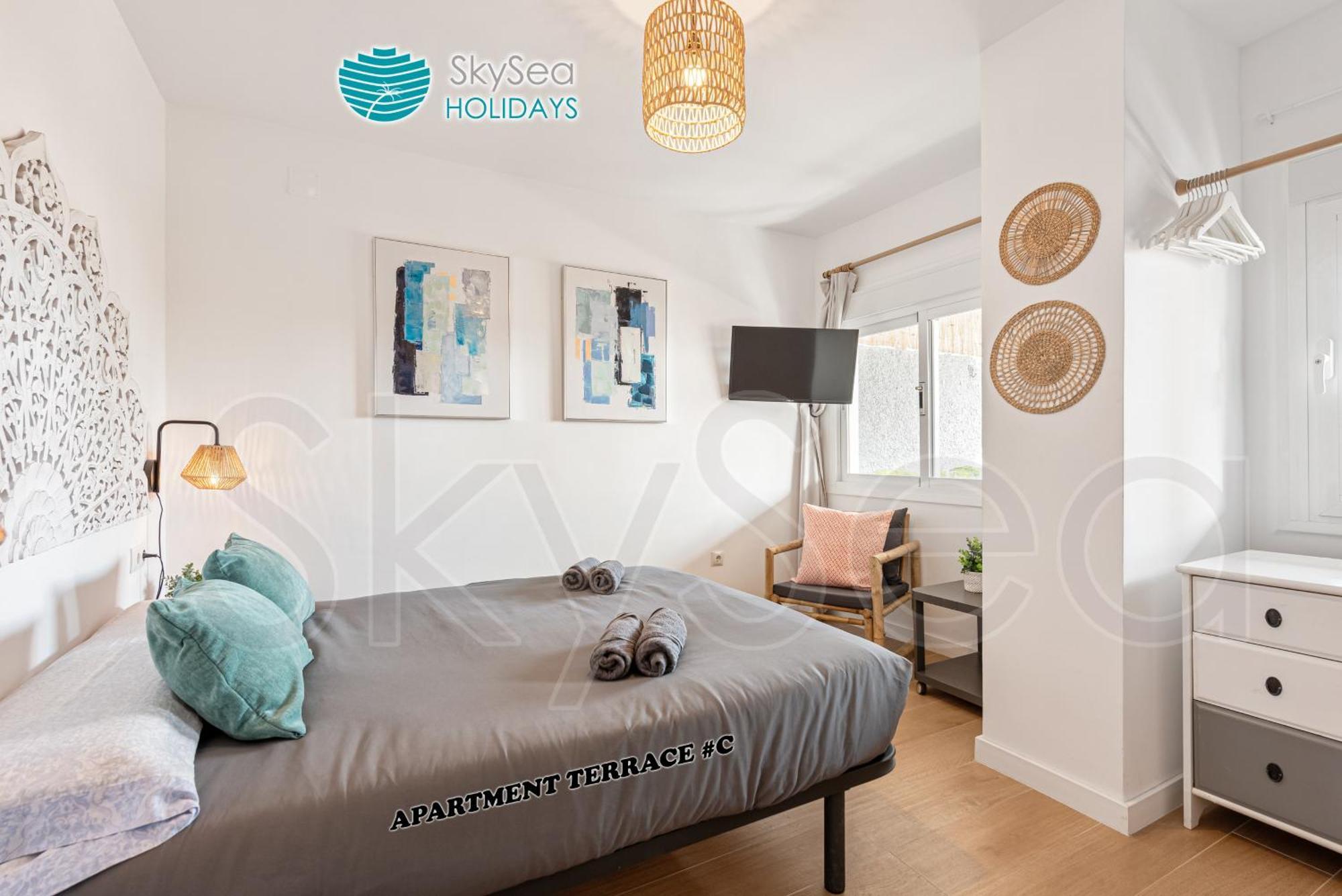 Skysea Benalmadena Puerto Marina Appartement Buitenkant foto