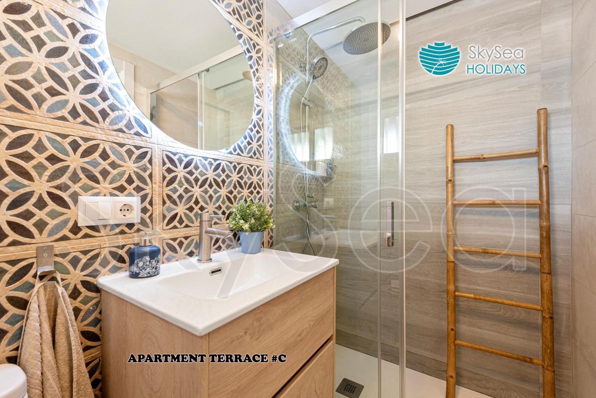 Skysea Benalmadena Puerto Marina Appartement Buitenkant foto